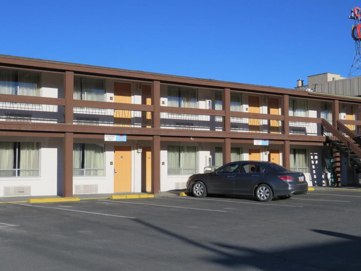 Thunderbird Motel Elko Exterior photo