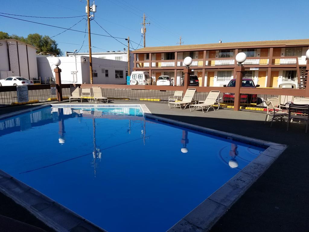 Thunderbird Motel Elko Exterior photo